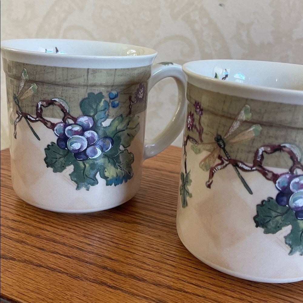 Set of 2 Tracy Porter Green and Purple Mugs, Poland and 4”X4”